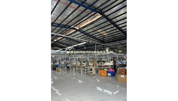 Bán kho, nhà xưởng tại mặt tiền đường Tô Ngọc Vân, 1500m2, Q12, HCM - giá cực chất