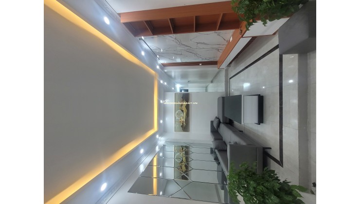 BÁN NHÀ TÔ HIỆU, 5 TẦNG THANG MÁY, 40M2, 10.X TỶ