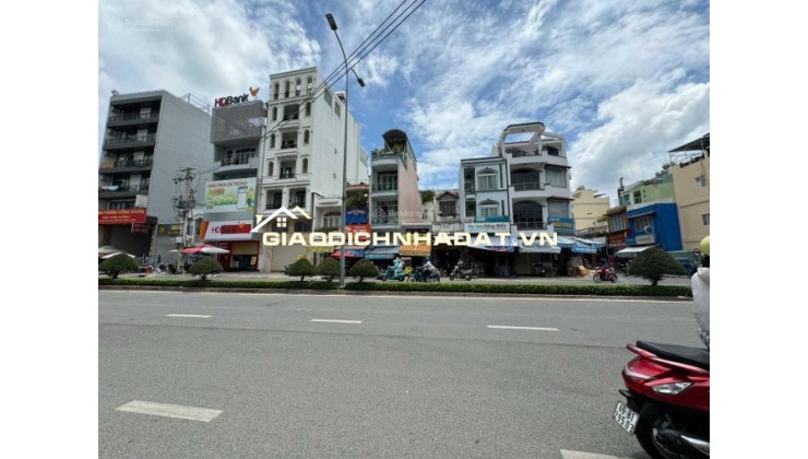 Bán nhà riêng, đang cho thuê 60tr/tháng (8 phòng + 1 mặt bằng)