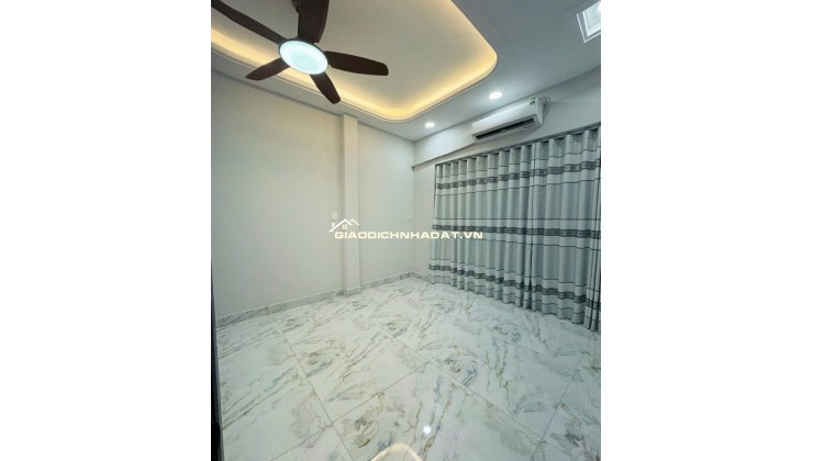 NHÀ MẶT TIỀN - QUẬN 11 - 4 TẦNG - 5PN GARA Ô TÔ - VIEW ĐẦM SEN ĐẸP MÊ - 0933151352