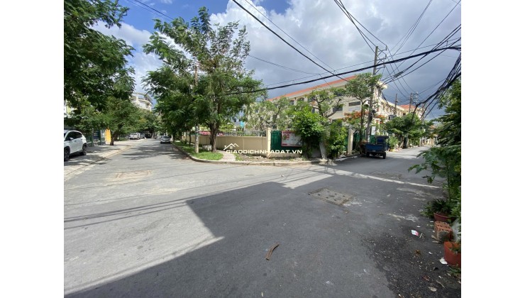 Cần bán Gấp nhà hẻm 240 Nguyễn Văn Luông ,Phường 11 ,Quận 06.