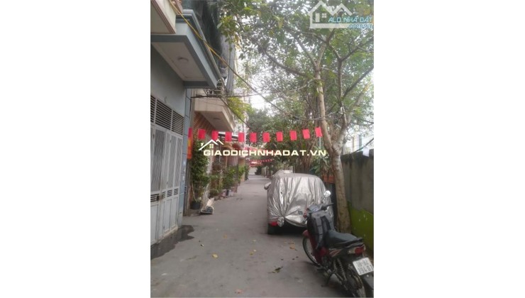 Bán nhà 5 tầng, DT 60m² ngõ rộng đường Hồ Tùng Mậu, ô tô đỗ cửa, 3 mặt thoáng, giá 10.5 tỷ