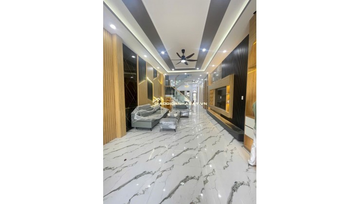 Bán Nhà lầu 168m2, Cách KCN Cầu Tràm 4phút chạy xe