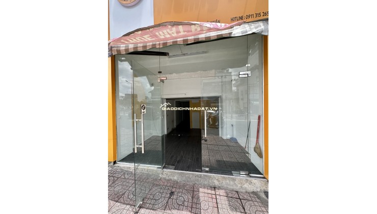 Chính chủ cho thuê mặt bằng nhà 21 Phan Đình Phùng, Phú Nhuận. Gần chợ Phú Nhuận.