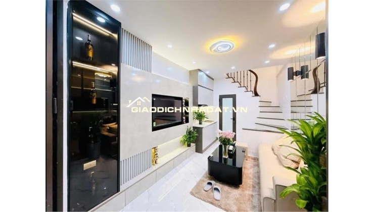 SIÊU PHẨM NGUYỄN TRÃI - THANH XUÂN - Ô TÔ ĐỖ CỬA - DT 25M - 4 TẦNG - GIÁ 5.15 TỶ.