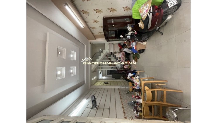 NHÀ 3 TẦNG - GIÁP Q6 - HXH THÔNG- NGAY MẶT TIỀN ĐƯỜNG - 56M2 - HOÀN CÔNG - SỔ A4 - ĐÚNG 7 TỶ