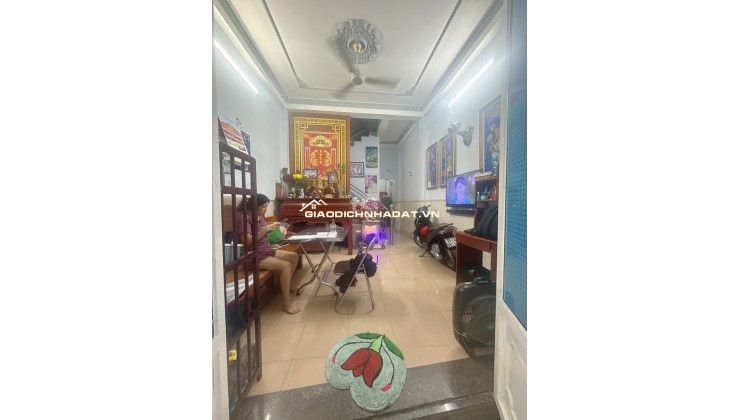 Nhà Lê Văn Quới Hẻm xe hơi 2 Tầng thông tứ tung chỉ 4.x Tỷ
