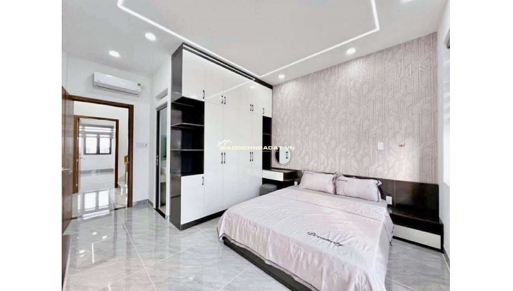 Nhà mới full nt 54m2-5tang Bùi Văn Ngữ Q12, đường 10m ,gần Ngã 3 Đông Quang, 7 tỷ nhỉnh 0932030061