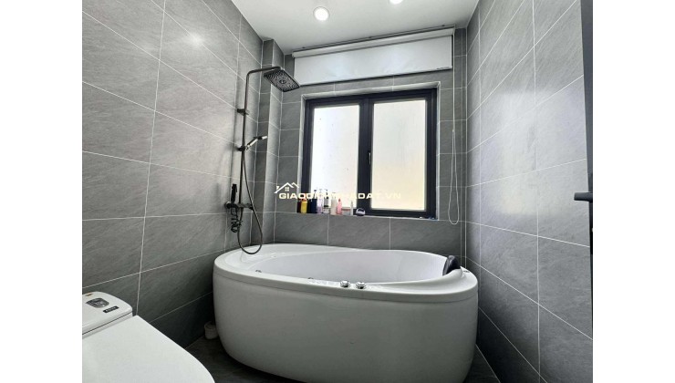 Bán nhà 50m² KDC Đào Tông Nguyên, giá 6.15 tỷ, giáp Quận 7, sổ hồng riêng