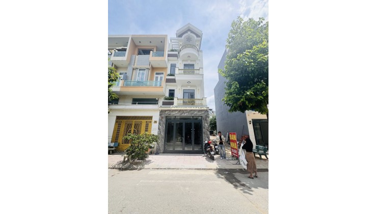 NHÀ PHỐ FULL NỘI THẤT – HOÀN CÔNG – PHT6 GIÁP QL1K – CHỈ 7,2 TỶ TL