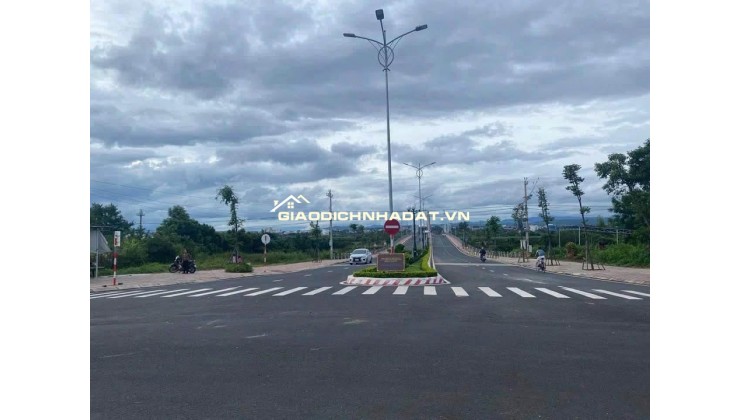 bán nhanh bán gấp nhà nguyên căn tại phường đak cấm tp,quãng nghãi