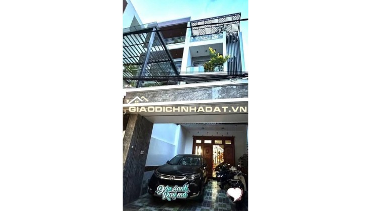 Bán nhà 1 trệt 2 lầu hẻm ô tô đường Phạm Hồng Thái, P7, Vũng Tàu.