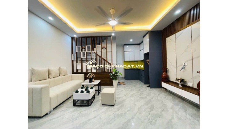 Nhà đẹp khương trung-32m chỉ 2.850 tỷ-full nội thất-3 tầng ở ngay