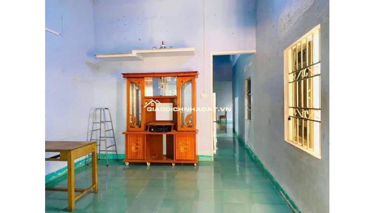 bán nhanh bán gấp nhà nguyên căn tại phường đak cấm tp,quãng nghãi