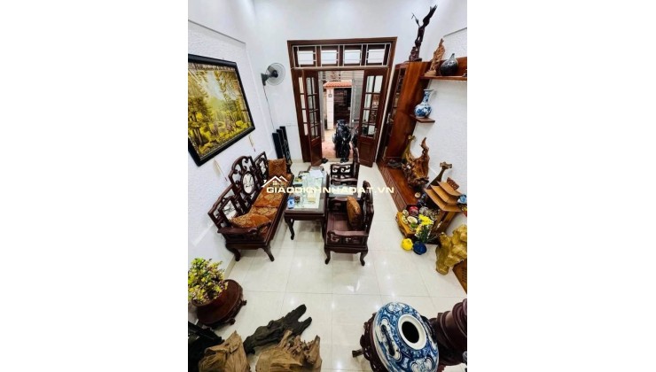 Cần bán Gấp nhà Trần Cung 56m2 4 tầng full nội thất - 2 mặt thoáng - Giá nhỉnh 10t