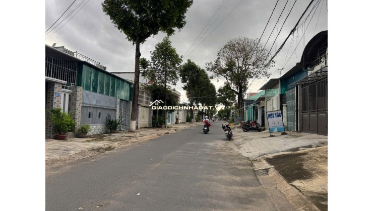 Bán đất mặt đường Đoàn Khuê, phường Trường Chinh, cách Đào Duy Từ 150m