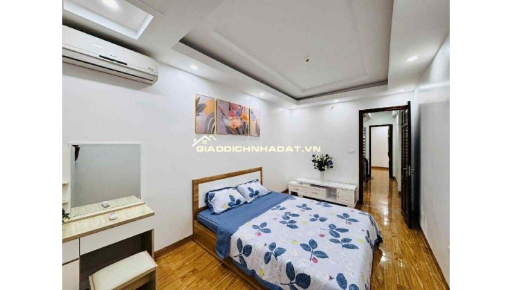 Nhà đẹp khương trung-32m chỉ 2.850 tỷ-full nội thất-3 tầng ở ngay