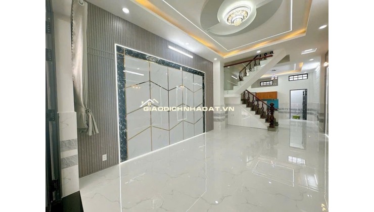 NHÀ MỚI TẠI THỦ ĐỨC - CHỈ 4,6 TỶ. VỊ TRÍ TRUNG TÂM - Ở CỰC SƯỚNG