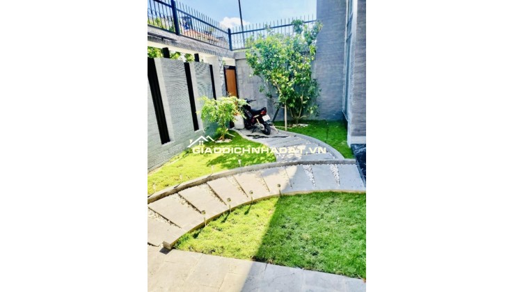 BÁN BIỆT THỰ TRUNG TÂM BÌNH THẠNH, HXH LÊ QUANG ĐỊNH, PHƯỜNG 7, BÌNH THẠNH. Dt 15x17m2 giá 27.99 tỷ