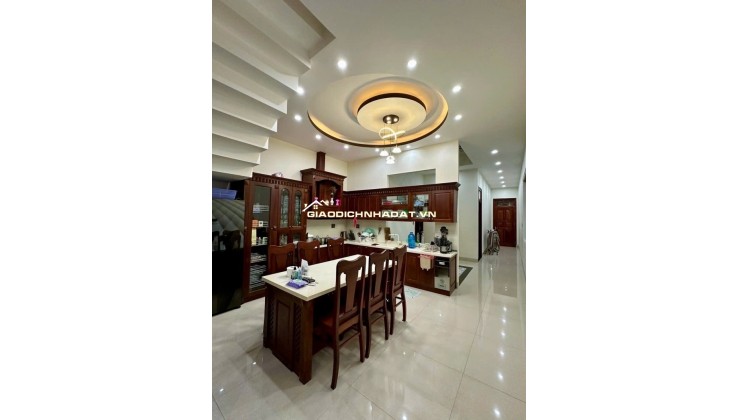  Nhà đường 6m sát Điện Biên Phủ, 145m2, 5 tầng cực xịn sò đẳng cấp, 10.x tỷ