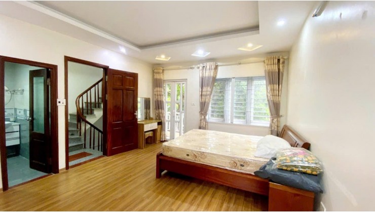 Bán nhà Xuân Đỉnh, 54m, 6 tầng, mặt tiền 6.4m giá cực chất