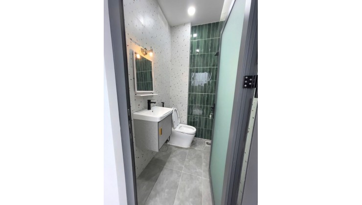 Gò Dầu, Tân Phú, Gần Aeon Mall, 2 Tầng BTCT, Hẻm 4m, 56m2 (4x14) Sát Mặt Tiền, SHR Đẹp Vuông Vức Hoàn Công Đủ, Nhỉnh 5 Tỷ Còn TL