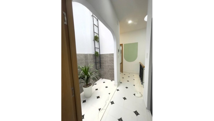 Gò Dầu, Tân Phú, Gần Aeon Mall, 2 Tầng BTCT, Hẻm 4m, 56m2 (4x14) Sát Mặt Tiền, SHR Đẹp Vuông Vức Hoàn Công Đủ, Nhỉnh 5 Tỷ Còn TL