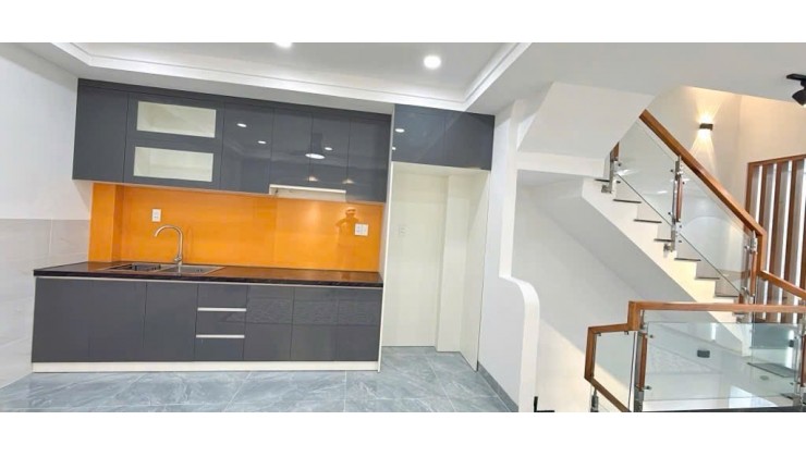 Bình Tân, Ngay Chợ Lê Văn Quới Khu TT Đắc Địa, Hẻm Ôtô DT 51m2 (4x13m) 5 Tầng Nhà Mới, Nhỉnh 6 Tỷ Còn TL