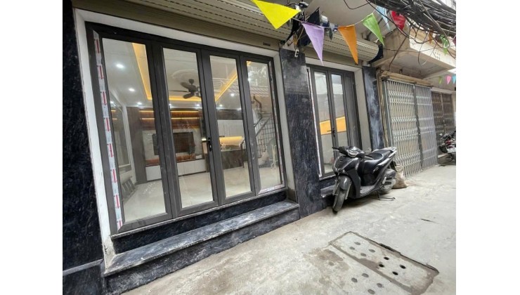 MẶT NGÕ RỘNG - CÁCH MẶT PHỐ 50M THÔNG VÕNG THỊ, 5 Phút Ra Hồ Tây