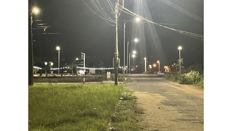 Cần bán 225m đất mặt đường Trần Toại, Phú Yên giá rẻ hơn thị trường