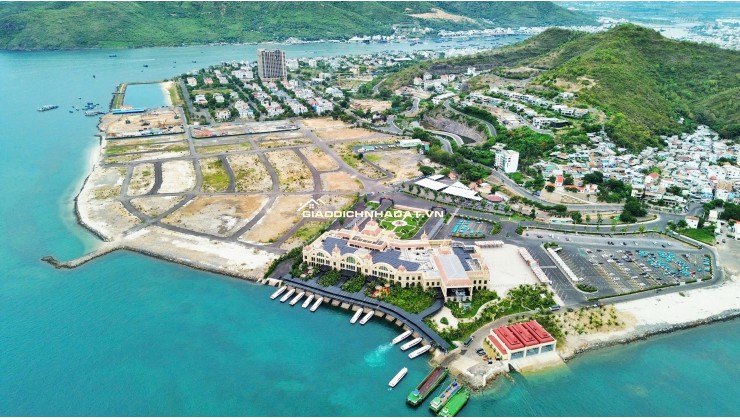 Vin Phú Quý (Nha Trang) : Điểm Đến Bờ Biển Độc Quyền