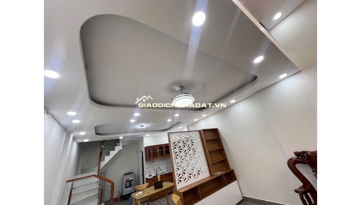 CƠ HỘI VÀNG CHO NHÀ MỚI - CHỈ 4.95 TỶ, VỊ TRÍ SIÊU ĐẸP GẦN CHỢ HIỆP PHÚ
