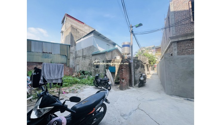 BÁN ĐẤT PHÚC LỢI-LONG BIÊN, HÀ NỘI, CÁCH Ô TÔ 30M
DT 75M, GIÁ 7,4T