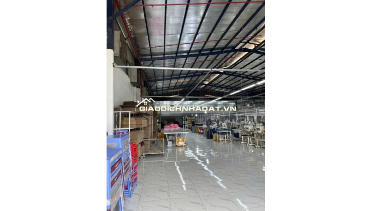 Bán kho, nhà xưởng tại mặt tiền đường Tô Ngọc Vân, 1500m2, Q12, HCM - giá cực chất