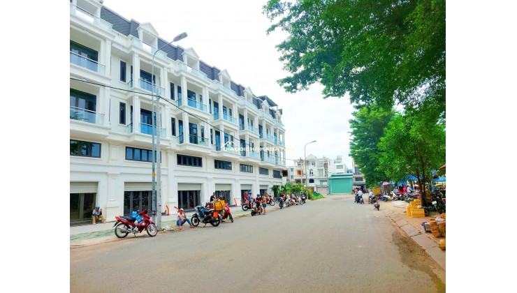 Chính chủ bán shophouse mặt tiền chợ An Sương, Tân Hưng Thuận, Quận 12