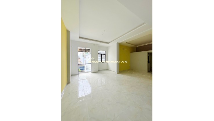 SIÊU PHẨM SẮP HOÀN THIỆN… MUÔN VÀN TIỆN ÍCH XUNG QUANH, CẠNH ÔTÔ TRÁNH, 52M2, 4 TẦNG KIÊN CỐ(1PN DƯỚI ĐẤT) HOÀN CÔNG ĐỦ, CHỈ 6.2 TỶ TL.