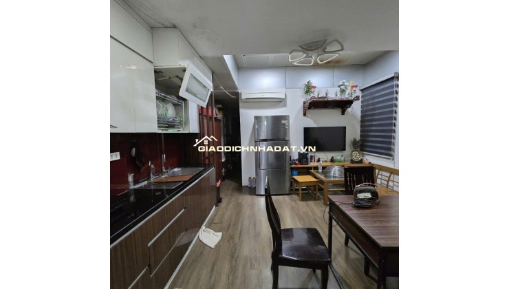 VIP MẶT PHỐ BA ĐÌNH – 130m² – 9 TẦNG THANG MÁY – Ô TÔ TRÁNH – VỈA HÈ RỘNG – KINH DOANH CỰC ĐỈNH