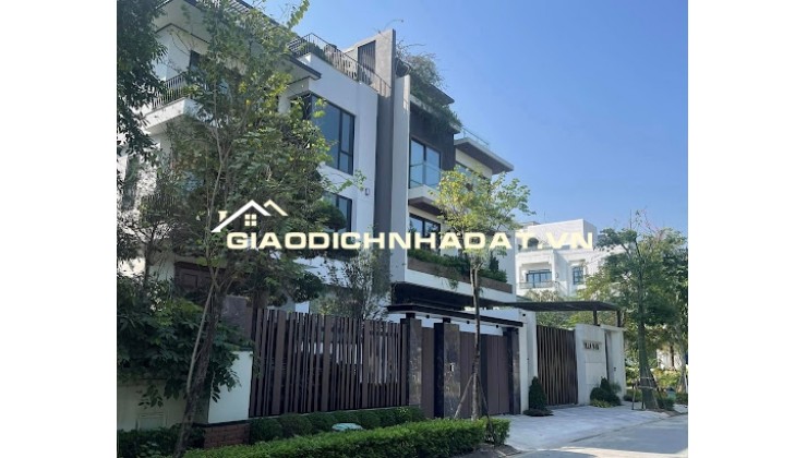 Giá 50 tr/th - Cho thuê biệt thự Ngoại Giao Đoàn - DT 240m2, 430m2, KD đỉnh