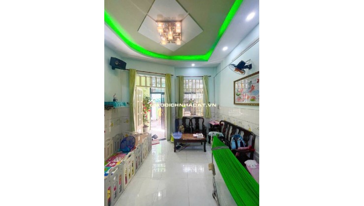 Nhà phố Bình Hưng Hòa A Bình Tân 4.5 tỷ, 43m2, 2 tầng, sổ hồng. Nở hậu đẹp, hướng Bắc.