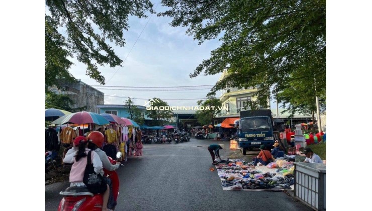 Bán lô đối diện chợ đêm Điện Dương giá thanh lý.Sổ đỏ cá nhân ,công chứng nhanh trong ngày