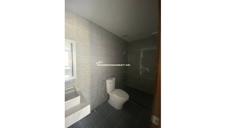 Cần bán căn hộ 2Pn 2Wc diện tích 80m2 nhà full nội thất ban công view thoáng mát