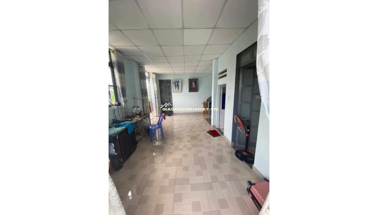 Bán nhà 3 tầng sổ hồng riêng Quận 7
