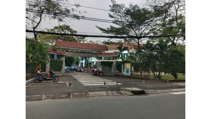 HẺM XE HƠI THÔNG TTN 13, NGAY CHỢ LẠC QUAN - 50M2 SỔ A4 NHÀ CÒN MỚI Ở NGAY - NHỈNH 3 TỶ