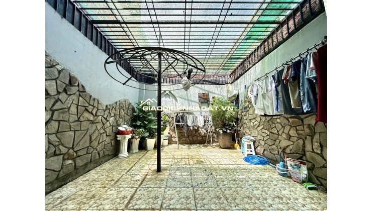 Ô TÔ NGỦ NHÀ - 4 TẦNG - 4M x 18M - KẾ BÊN EMART PHAN HUY ÍCH - GẦN MẶT TIỀN - NHỈNH 6 TỶ