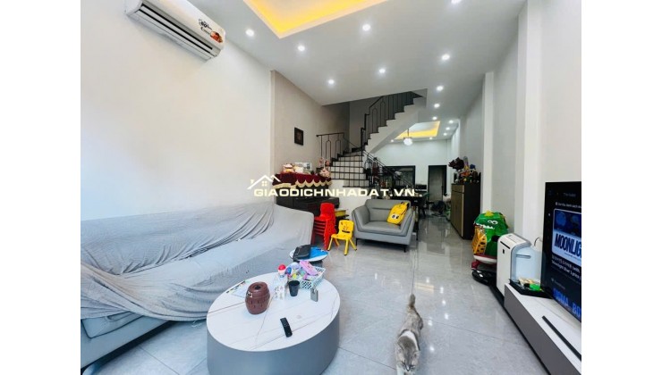 Nhà Tây Hồ oto 7 chỗ qua nhà! 58m, mặt tiền 4m, đường vào nhà 3.5m!
