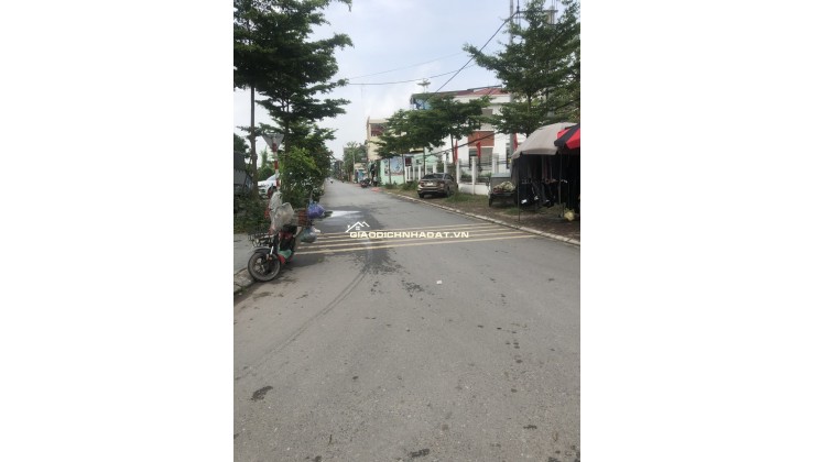 ĐẤT HIẾM ĐA TỐN – VUÔNG NHƯ A4 – NGÕ THÔNG TỨ TUNG – Ô TÔ VÀO NHÀ – NHỈNH 5 TỶ