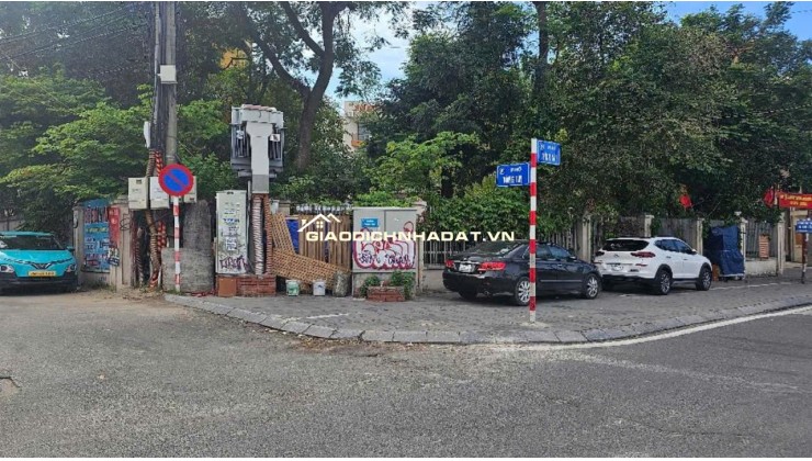 Nhà Trích Sài, 6 tầng thang máy, diện tích 43m, mặt. tiền 3m thoáng đẹp.