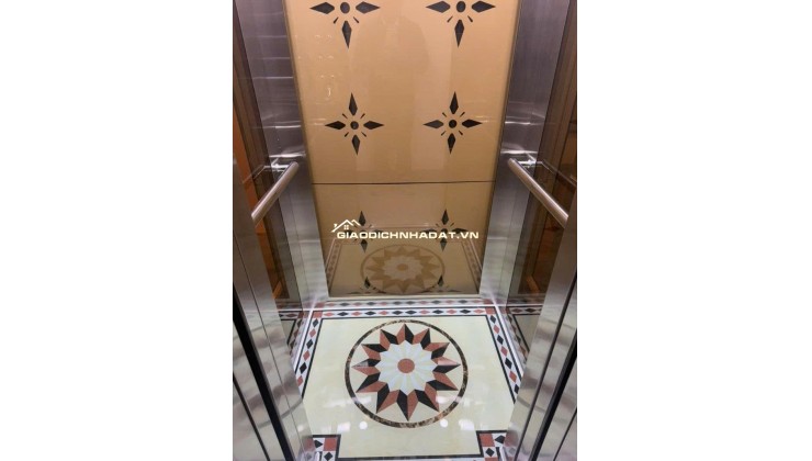 Nhà Trích Sài, 6 tầng thang máy, diện tích 43m, mặt. tiền 3m thoáng đẹp.