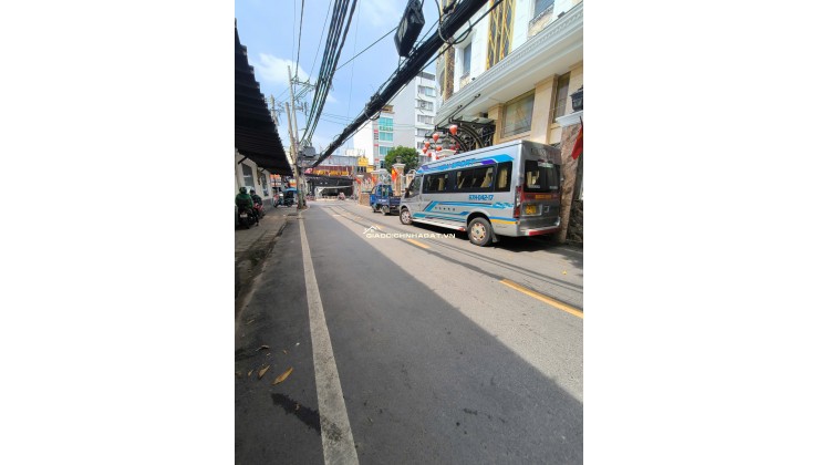 BÁN NHÀ MẶT TIỀN KINH DOANH  5X13M GẦN NGUYỄN THỊ THẬP GIÁ 7,660 TỶ