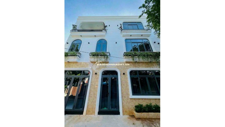 BÁN NHÀ HXH KHU PHỐ 4 BTT, NGAY TRUNG TÂM TP THỦ ĐỨC – GIÁ CHỈ 6,9 TỶ. LH:0866898639.